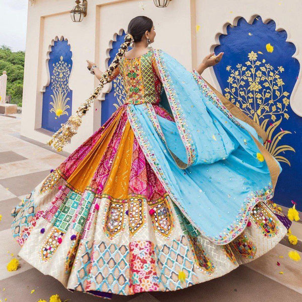 PRESERNTING NEW  STYLISH DESIGNER  DIGITAL PRINTED WORK LAHENGA CHOLI WITH DUPATTA