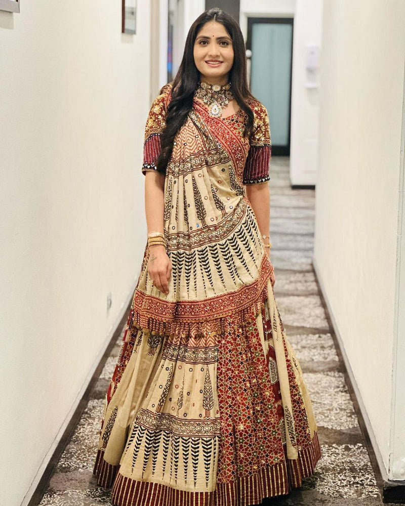 Gita Rabari Designer Chaniya Choli For Navratri Online