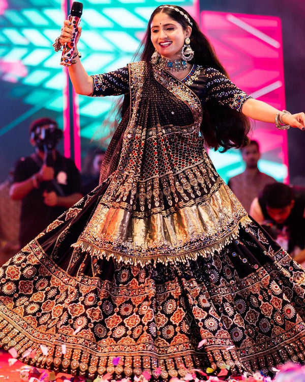 Gita Rabari Designer Chaniya Choli For Navratri Online