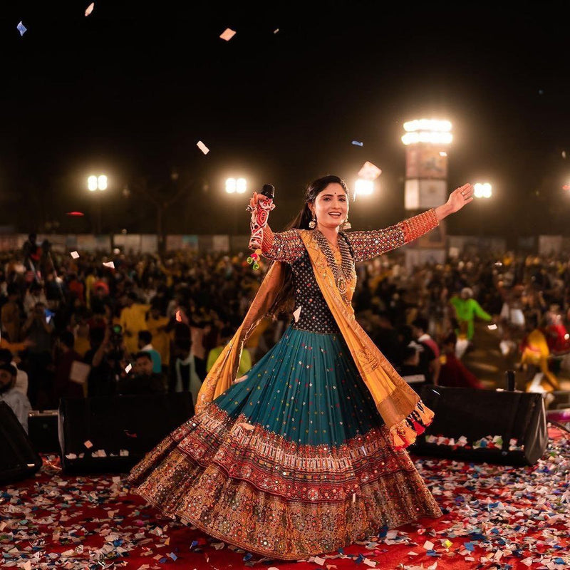 PRESERNTING NEW  STYLISH DESIGNER  DIGITAL PRINTED WORK LAHENGA CHOLI WITH DUPATTA